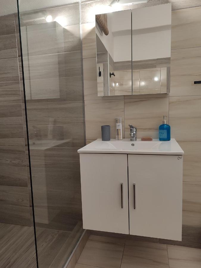 شقة Mia Casa ناوسا المظهر الخارجي الصورة