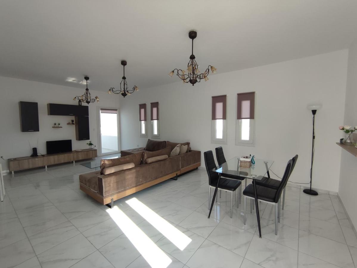 شقة Mia Casa ناوسا المظهر الخارجي الصورة